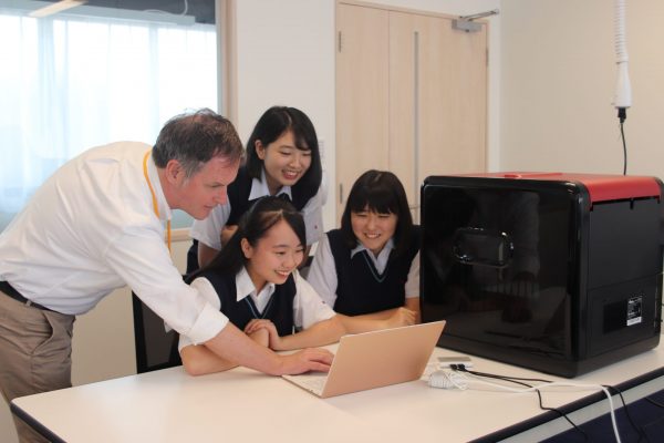 Iグローバル部の学校生活 英理女子学院高等学校 Iグローバル部の学校生活 英理女子学院高等学校