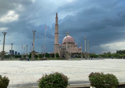 イスラム教のモスクも多く