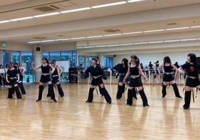 学年別などにパフォーマンスしてくれたダンス部