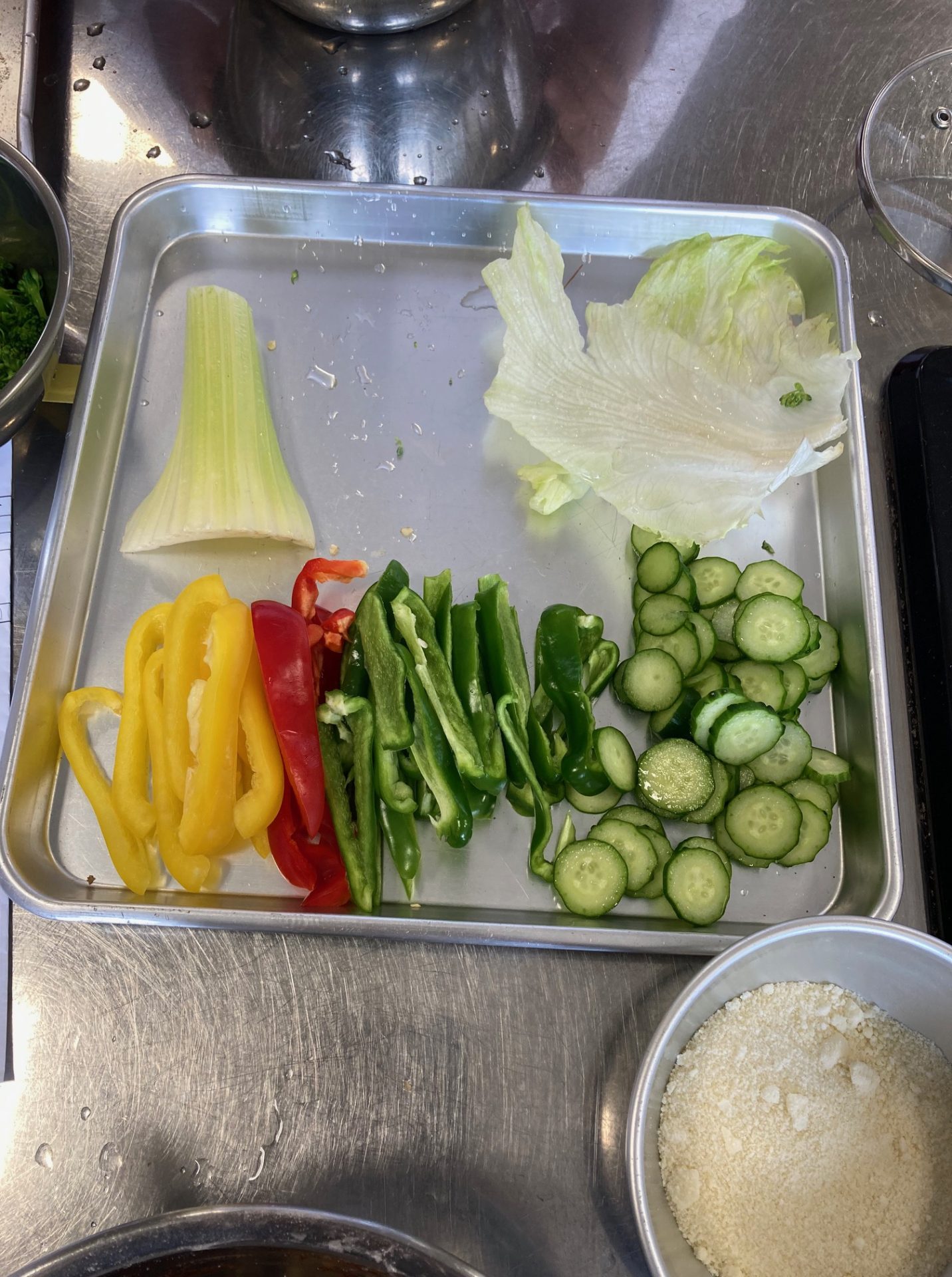 おぉ！野菜は彩りが良い