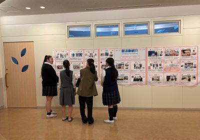 校内の案内でもアンバサダー活躍
