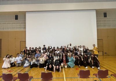 みんなでヤ―！