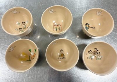 英理オリジナルのうつわです